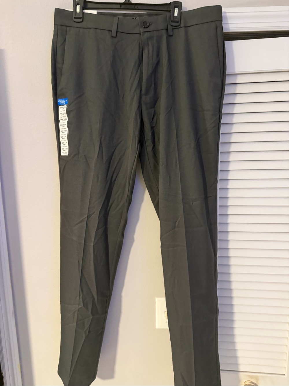 Haggar Men's Dress Pants in Charcoal Gray 36x34